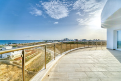 C. , ,  PARK RESIDENCE - LONG BEACH  8