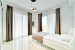 C. , ,  PARK RESIDENCE - LONG BEACH  7