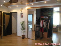 �������: 3-� ��������� �������� ���������, ��. ������� 19, ������������ ������ ���� 10