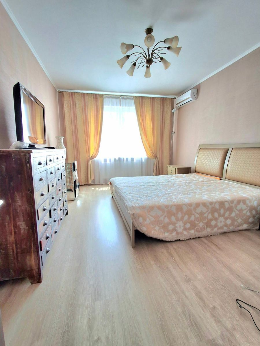 1 кімн. квартира Урлівська вул., 24 фото 1 1 кімн. квартира Урлівська вул., 24 фото 1