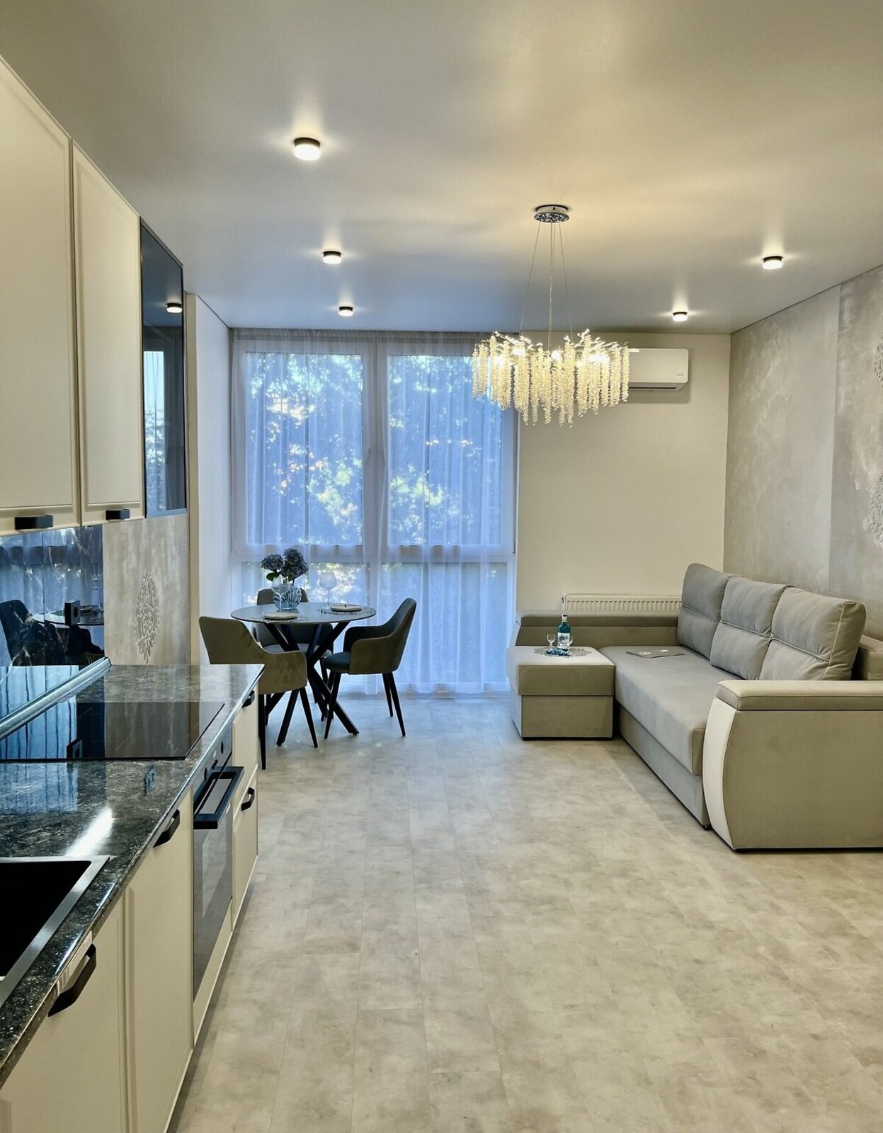 1-кімнатна квартира з новим ремонтом в ЖК CENTRAL PARK. фото 1 1-кімнатна квартира з новим ремонтом в ЖК CENTRAL PARK. фото 1