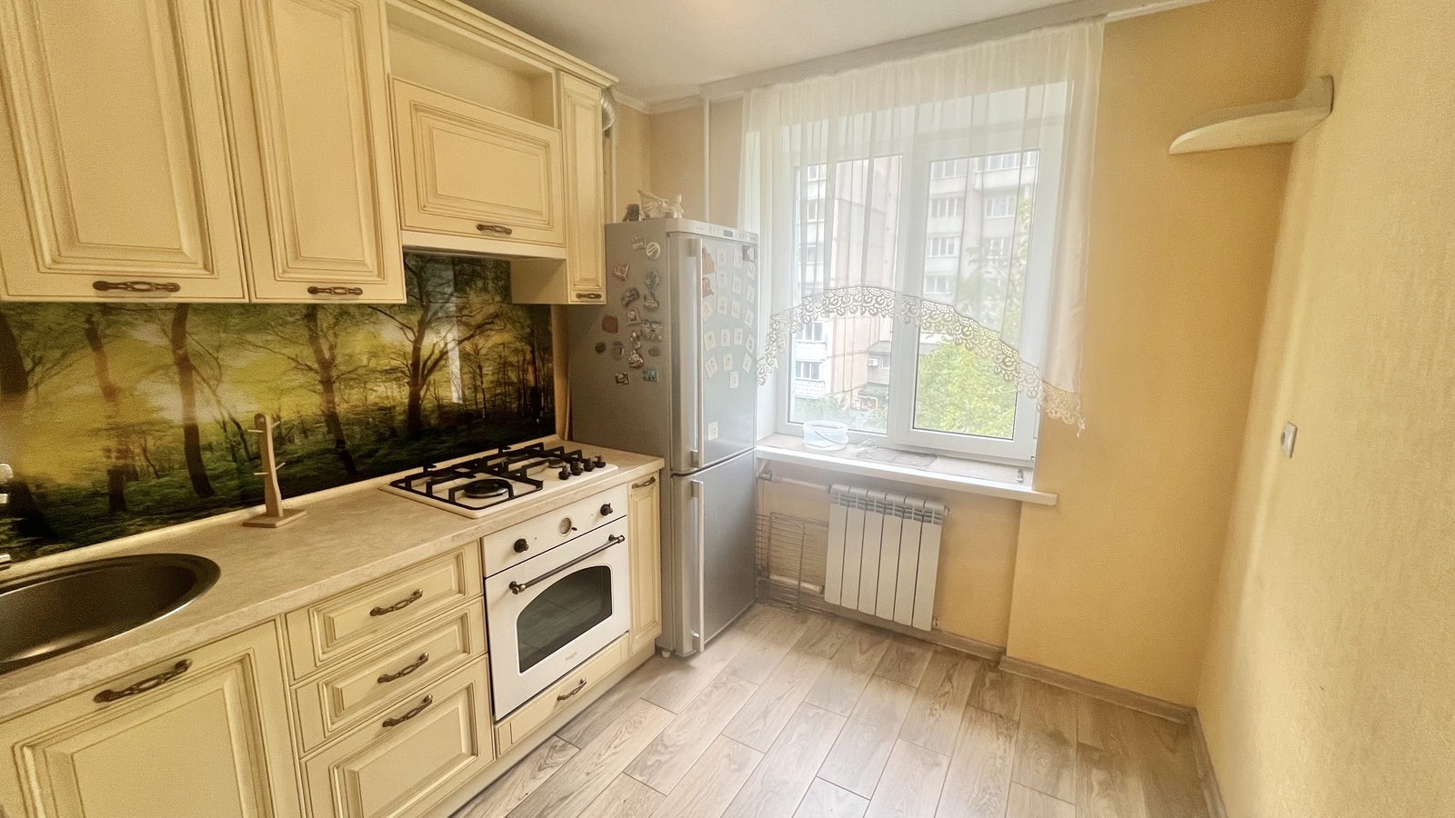 Продаж 1 кімн.кв. вул. 600-річчя, р-н вишенька фото 1 Продаж 1 кімн.кв. вул. 600-річчя, р-н вишенька фото 1