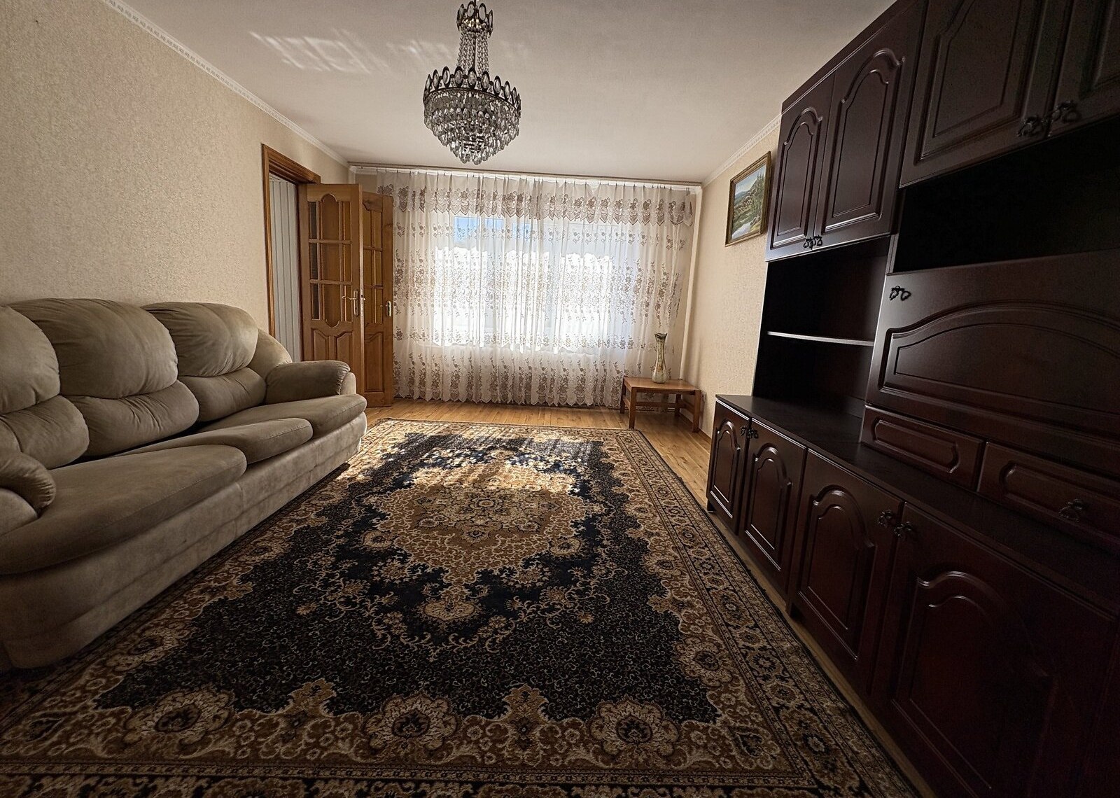 продаж 3к квартири 74кв.м. на вул.Марії Литвиненко-Вольгемут31А фото 1 продаж 3к квартири 74кв.м. на вул.Марії Литвиненко-Вольгемут31А фото 1