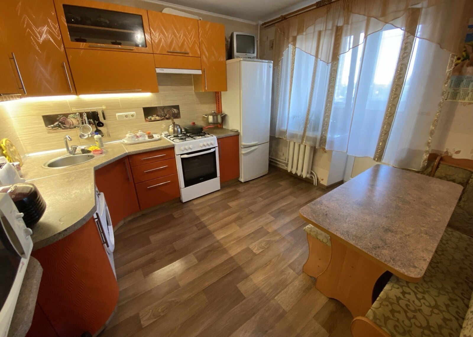 Продаж 3к квартири 75.6 кв. м на вул. Острозького 39 фото 1 Продаж 3к квартири 75.6 кв. м на вул. Острозького 39 фото 1