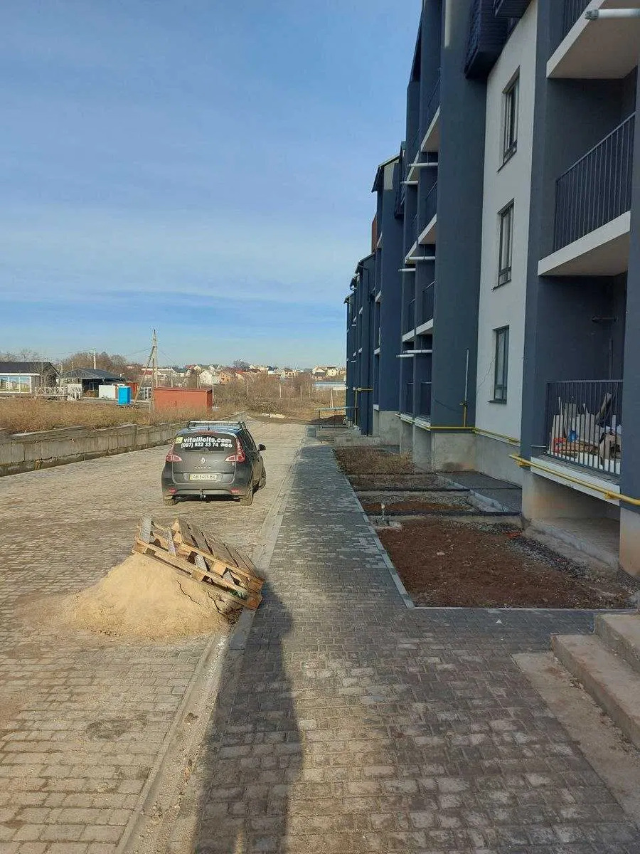 Продаж 1 к квартири фото 1 Продаж 1 к квартири фото 1