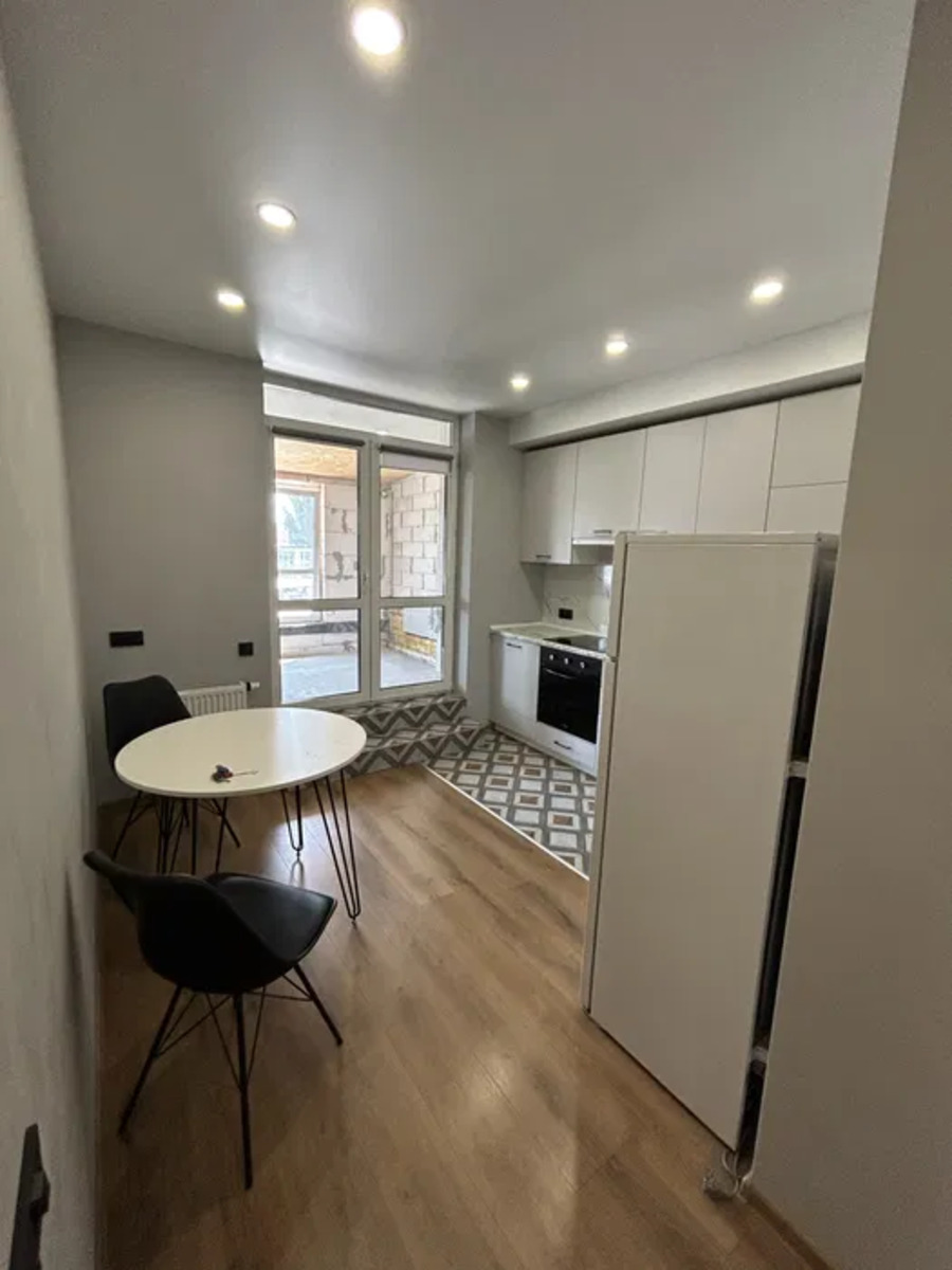 ������ 1-������� ������� � �������� (��������� ������, 6-�) ���� 1