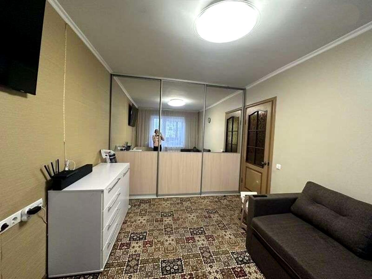 1� �������� ��. ���������� 19� ���� 1