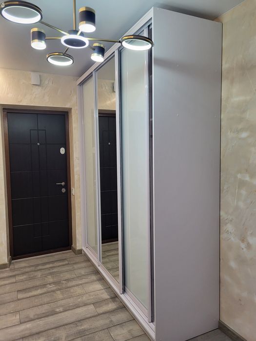 Продаж 1к квартири 47 кв. м на вул. Академіка Янгеля 6 фото 1 Продаж 1к квартири 47 кв. м на вул. Академіка Янгеля 6 фото 1