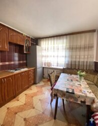 Продаж 3к квартири 65 кв. м на вул. Хлібна 20 фото 5 Продаж 3к квартири 65 кв. м на вул. Хлібна 20 фото 5