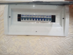  2  85.9 . ,  ()  1     ³  3