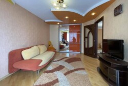 Продаж 3к квартири 105 кв. м на вул. Академіка Ющенка фото 11 Продаж 3к квартири 105 кв. м на вул. Академіка Ющенка фото 11