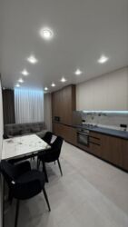 ������ 2� �������� � �� Forest Home ���� 1