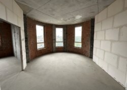 ³, , . , 49,  3.     ³ Premier Tower.  1