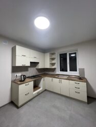 ����������� �������� '�� �����' (37 ��.�. �������� - 14, �� 13 ��.� �����). ���� 12