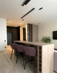 ³, ', . ,  ' Avalon - 5' .  26