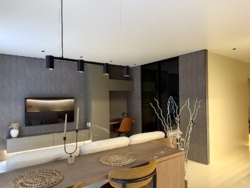 1        FOREST HOME !  7