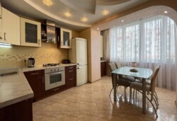 Продаж 3к квартири 105 кв. м на вул. Академіка Ющенка фото 6 Продаж 3к квартири 105 кв. м на вул. Академіка Ющенка фото 6