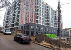 Вінниця, Замостянський, пл. Привокзальна, 30, Продам квартиру на середньому поверсі. фото 1 Вінниця, Замостянський, пл. Привокзальна, 30, Продам квартиру на середньому поверсі. фото 1