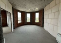 ³, , . , 49,  3-    Premier Tower, . ³  15