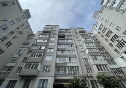 Продаж 3к квартири 105 кв. м на вул. Академіка Ющенка фото 12 Продаж 3к квартири 105 кв. м на вул. Академіка Ющенка фото 12