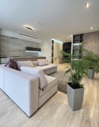 ³, ', . ,  ' Avalon - 5' .  31