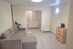 Продаж 1 кімнатної квартири фото 1 Продаж 1 кімнатної квартири фото 1