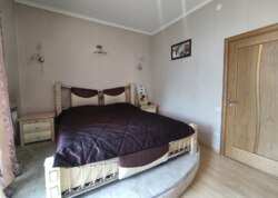 ��������� �������� ³�������, ³�����, ����������, ���. ������������, 8 ���� 11