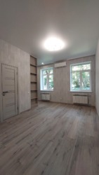 Продається 1к квартира з капітальним ремонтом на Бл. замості по вул. Захисників неба (Тімірязєва). фото 1 Продається 1к квартира з капітальним ремонтом на Бл. замості по вул. Захисників неба (Тімірязєва). фото 1
