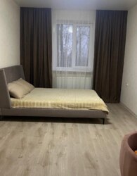 ������ 2� �������� 68.5 ��. � �� ���. ���������� 2� ���� 28