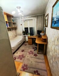  4  87.8 .   .  111  10