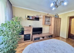 Продаж 2к квартири 55 кв. м на вул. Івана Дзюби фото 9 Продаж 2к квартири 55 кв. м на вул. Івана Дзюби фото 9