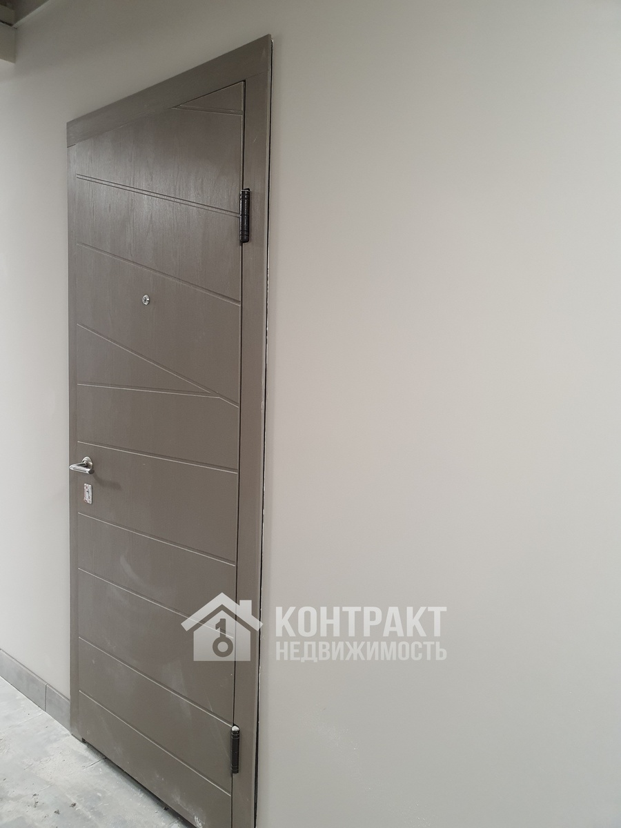 Продам гостинку в центре в новострое! Можно увеличить площадь! фото 1 Продам гостинку в центре в новострое! Можно увеличить площадь! фото 1