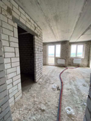 Продам отличную студию в ЖК Семинарский на среднем этаже фото 3 Продам отличную студию в ЖК Семинарский на среднем этаже фото 3