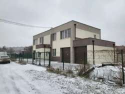 Продам 3х комнатную квартиру в таунхаусе с ЛИЧНЫМ ГАРАЖОМ фото 1 Продам 3х комнатную квартиру в таунхаусе с ЛИЧНЫМ ГАРАЖОМ фото 1