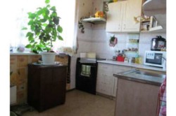 Продам квартиру. Продам 4-х. комнатную квартиру в хорошем состоянии с квадратным холлом по адресу: г.Харьков, ул. Сергея Борзенко, фото 4 Продам квартиру. Продам 4-х. комнатную квартиру в хорошем состоянии с квадратным холлом по адресу: г.Харьков, ул. Сергея Борзенко, фото 4