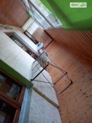 ������� 4� �������� 100 ��. � �� ������ 23 ���� 5