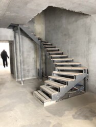 Продам 2х уровневую 4к квартиру в ЖК Лазурный. фото 4 Продам 2х уровневую 4к квартиру в ЖК Лазурный. фото 4