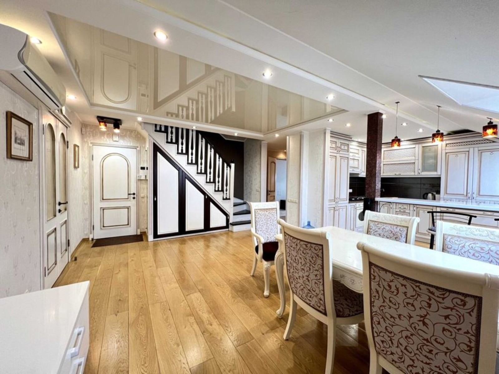 ��������� �������� �������, ���������, �������������, ���������� ���� 1