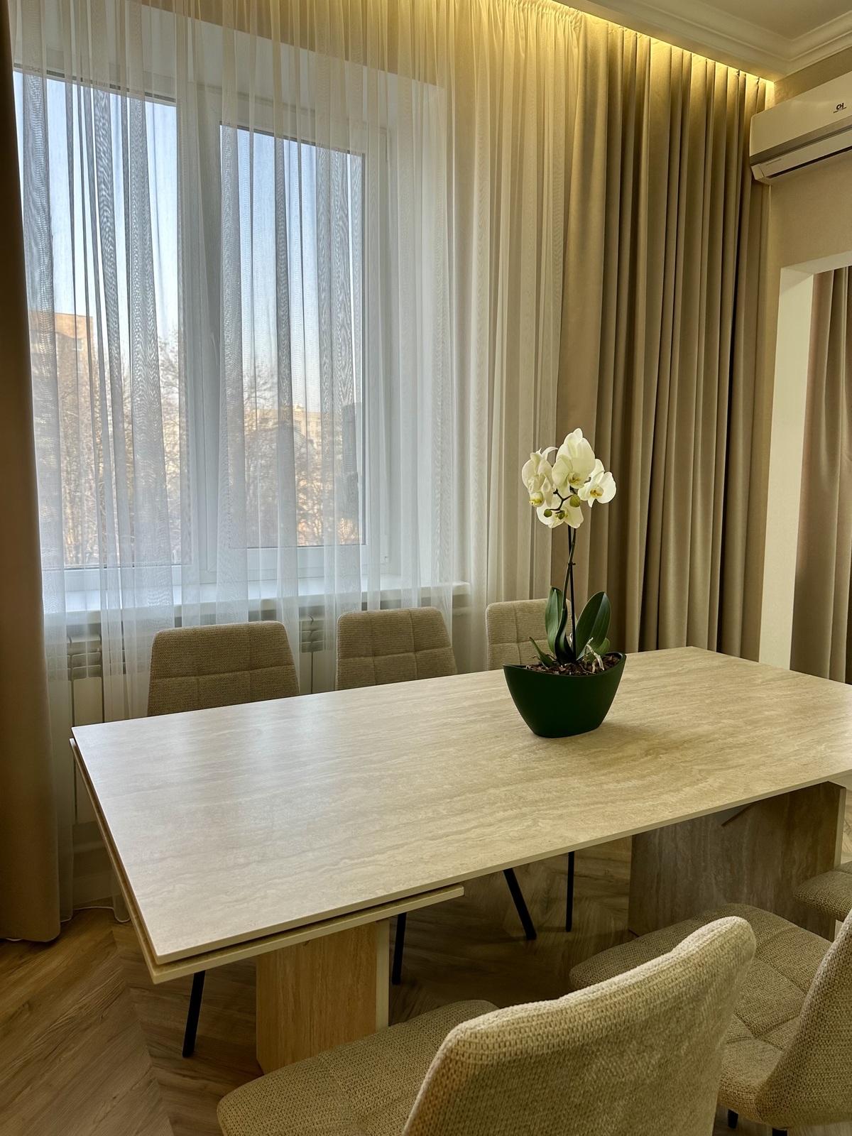 Продаж 3 кімнатної квартири з ремонтом/ центр / Сквер Бабаєва фото 1 Продаж 3 кімнатної квартири з ремонтом/ центр / Сквер Бабаєва фото 1