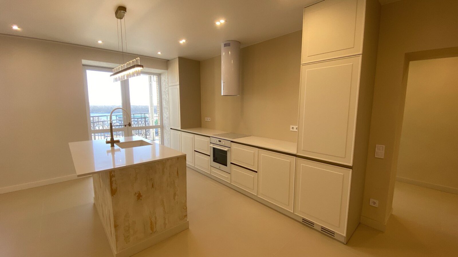 ������ ����������� �������� � ������� ���� � ��������� �� ������ ���� 1