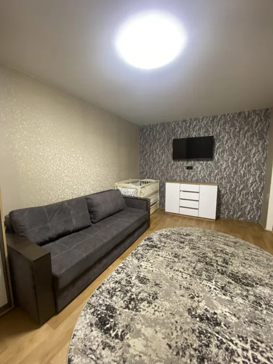 Продаж 1кімнатної квартири на молодіжному фото 1 Продаж 1кімнатної квартири на молодіжному фото 1