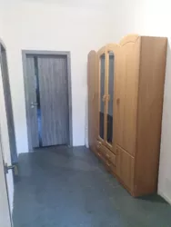   , , . ,  ., 2  7
