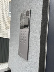  3      2