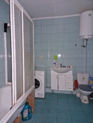 Продаж 1-кімнатної квартири на Молодіжному фото 3 Продаж 1-кімнатної квартири на Молодіжному фото 3