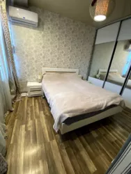   , ,   6