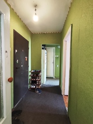 Продається 2 кім квартира з великими кухнею та балконом /297 квартал фото 11 Продається 2 кім квартира з великими кухнею та балконом /297 квартал фото 11