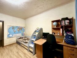   , , ,  ., 42-, .   8