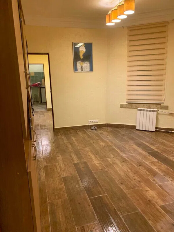 Продам 2-х комнатную комнатную квартиру, ул. Саксаганского 58 в историческом здании, в тихом центре Киева. фото 1 Продам 2-х комнатную комнатную квартиру, ул. Саксаганского 58 в историческом здании, в тихом центре Киева. фото 1