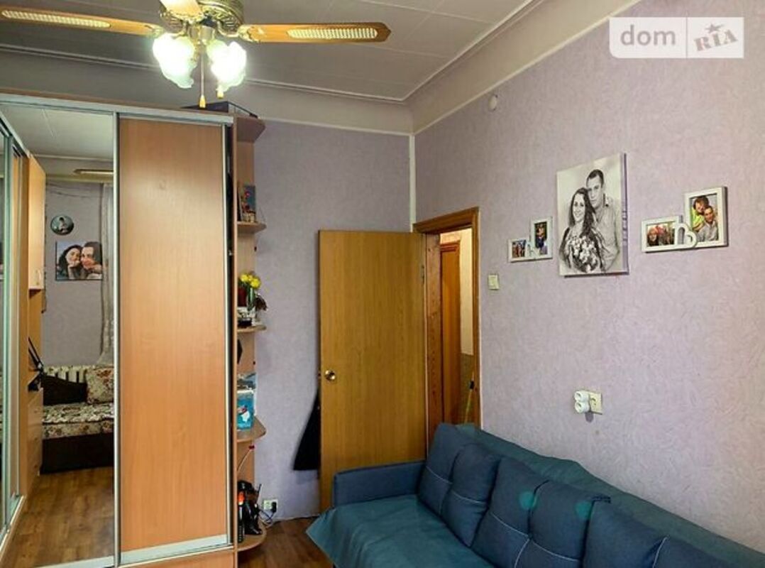Продам 2-х комнатную квартиру по ул. Сокальская, 1 в сталинке (м. Оболонь) фото 1 Продам 2-х комнатную квартиру по ул. Сокальская, 1 в сталинке (м. Оболонь) фото 1