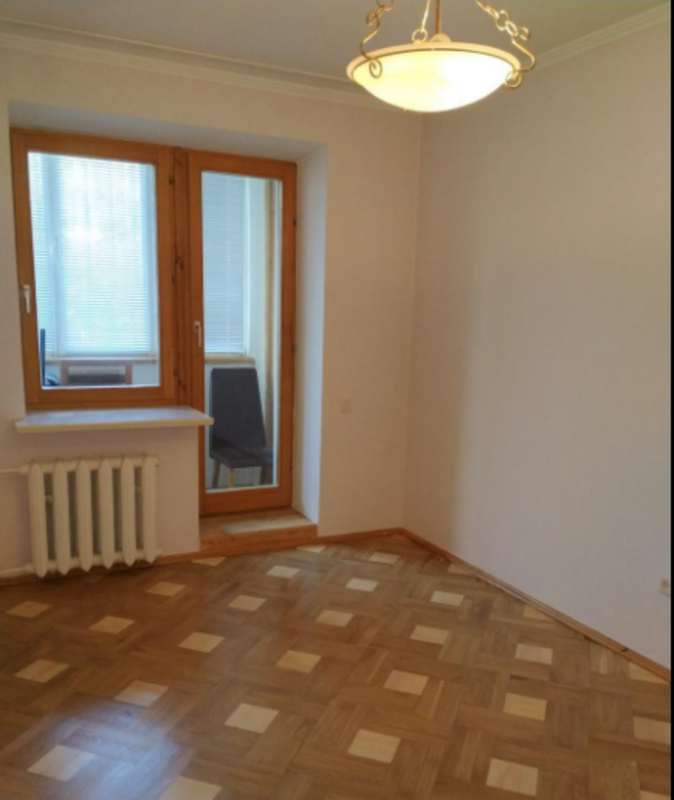 4-х комнатная квартира, улица Героев Сталинграда, метро Минская, Оболонский район фото 1 4-х комнатная квартира, улица Героев Сталинграда, метро Минская, Оболонский район фото 1